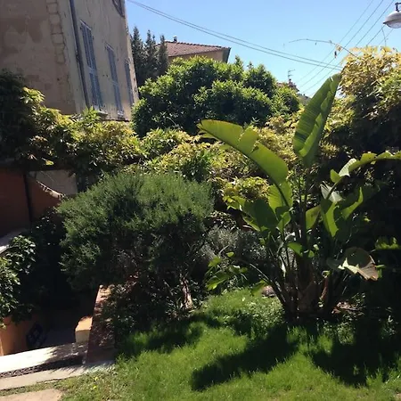 Prázdninový dům Maison Avec Jardin Et Terrasses
