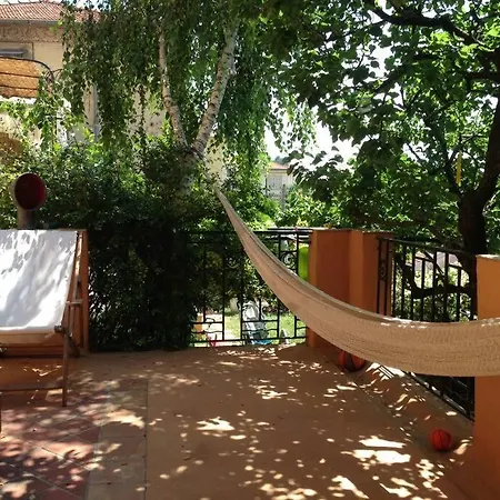 Prázdninový dům Maison Avec Jardin Et Terrasses *